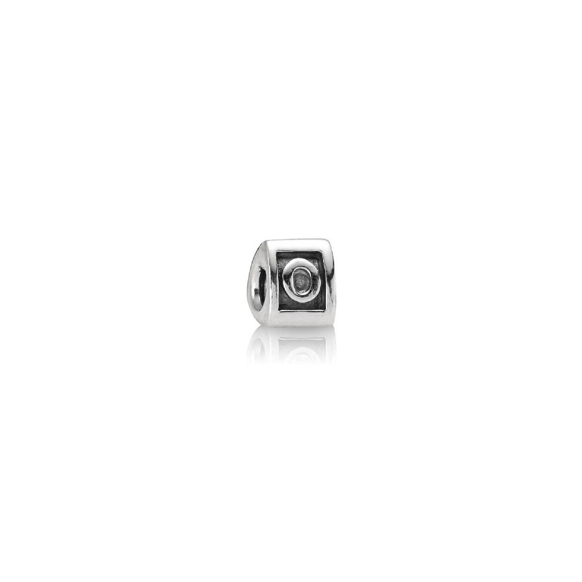 CHARM PANDORA LLETRA O - 790323O